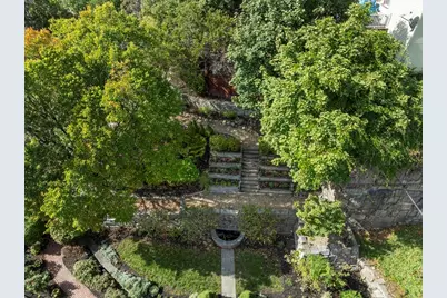 64 Walker St, Boston, MA 02129 - Photo 23