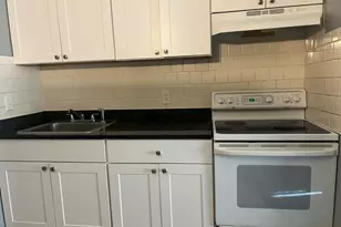 126 Beaver St, Framingham, MA 01702 - Photo 3