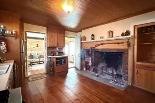 334 Elm St, West Springfield, MA 01089 - Photo 9