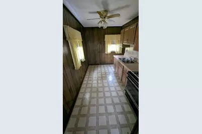 82 Oakside Ave., Methuen, MA 01844 - Photo 3