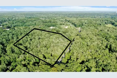 32 Providence St, Rehoboth, MA 02769 - Photo 3