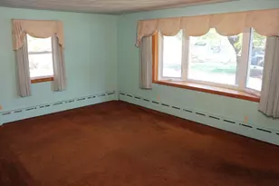 4 Thomas Hill Rd, Millbury, MA 01527 - Photo 7