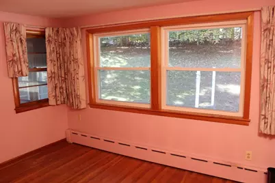 4 Thomas Hill Rd, Millbury, MA 01527 - Photo 9