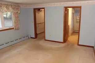 4 Thomas Hill Rd, Millbury, MA 01527 - Photo 13