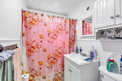 101 Regal St, Springfield, MA 01118 - Photo 19