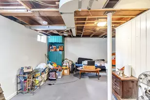 101 Regal St, Springfield, MA 01118 - Photo 21