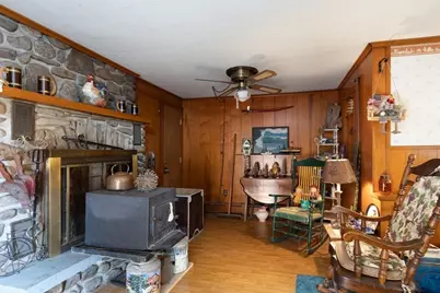 216 Fiske St, Southbridge, MA 01550 - Photo 9