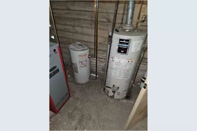 86 W Main St, North Adams, MA 01247 - Photo 29