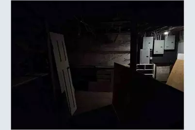 86 W Main St, North Adams, MA 01247 - Photo 27