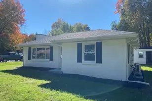 15 Lynwood Rd, East Longmeadow, MA 01028 - Photo 3