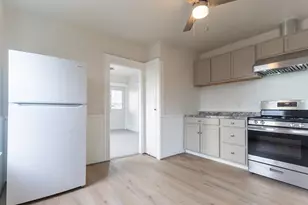 643 Rathbun, Blackstone, MA 01504 - Photo 3