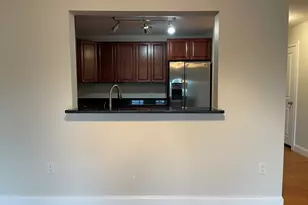 5170 Washington St, Boston, MA 02132 - Photo 11