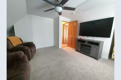 391 Clarkson St, Fall River, MA 02724 - Photo 29