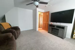 391 Clarkson St, Fall River, MA 02724 - Photo 29