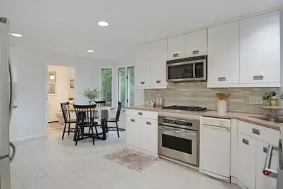 94 Rice #1, Wellesley, MA 02481 - Photo 9
