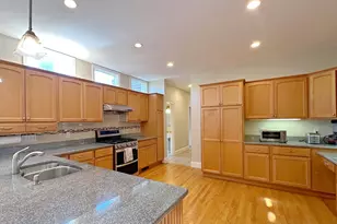 11 Oakland St, Lexington, MA 02420 - Photo 11