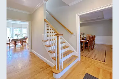 11 Oakland St, Lexington, MA 02420 - Photo 3