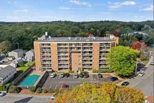 289 Elm St, Medford, MA 02155 - Photo 1