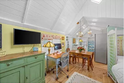 2 Lincoln Ave, Oak Bluffs, MA 02557 - Photo 7