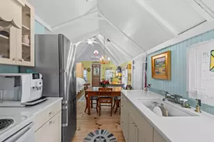 2 Lincoln Ave, Oak Bluffs, MA 02557 - Photo 11