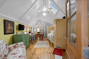 2 Lincoln Ave, Oak Bluffs, MA 02557 - Photo 3