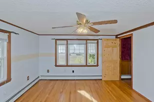 90 Anson St, Chicopee, MA 01020 - Photo 15