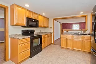 90 Anson St, Chicopee, MA 01020 - Photo 7