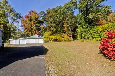 90 Anson St, Chicopee, MA 01020 - Photo 29