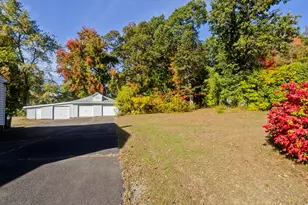 90 Anson St, Chicopee, MA 01020 - Photo 29