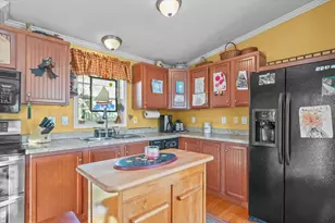 252 Newbury, Peabody, MA 01960 - Photo 7