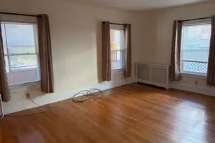 33 Ash St, Gardner, MA 01440 - Photo 5