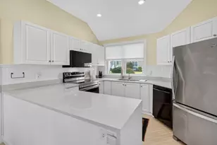 59 Hidden Bay Dr, Dartmouth, MA 02748 - Photo 9