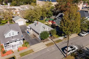 81 Sylvia St, New Bedford, MA 02745 - Photo 1