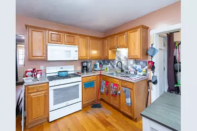 17 Arlington St, Haverhill, MA 01830 - Photo 3