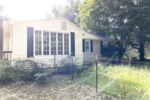 463 Bailey Rd, Holden, MA 01520 - Photo 3