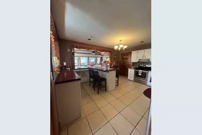 41 Tilton St, New Bedford, MA 02740 - Photo 17