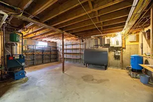 7 Pleasant St, Grafton, MA 01519 - Photo 21