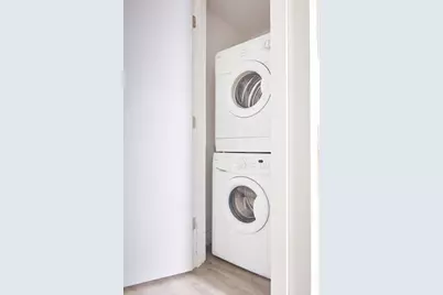 630 Washington #406, Boston, MA 02111 - Photo 15