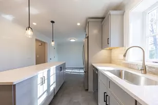 56 Baltic St, Attleboro, MA 02703 - Photo 11