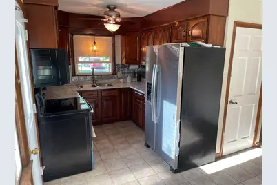 51 Beaumont Ave, Chicopee, MA 01013 - Photo 17