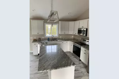 86 Beaumont Ave, Chicopee, MA 01013 - Photo 3