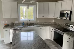 86 Beaumont Ave, Chicopee, MA 01013 - Photo 3