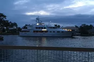 1166 Hillsboro Mile, Deerfield, FL 33062 - Photo 3