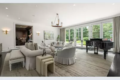 1014 Boylston Street, Brookline, MA 02467 - Photo 9
