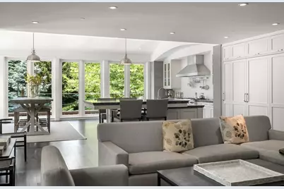 1014 Boylston Street, Brookline, MA 02467 - Photo 15