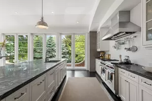 1014 Boylston St, Brookline, MA 02467 - Photo 17