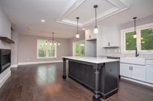37 Metacomet Rd, West Bridgewater, MA 02379 - Photo 7