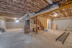 7 N Winnifred Rd, Brockton, MA 02301 - Photo 33