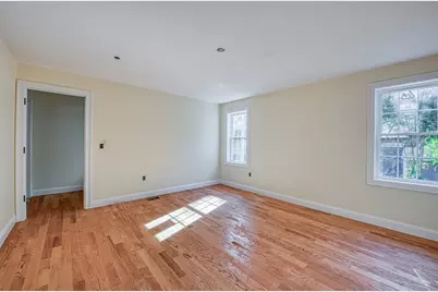 7 N Winnifred Rd, Brockton, MA 02301 - Photo 25