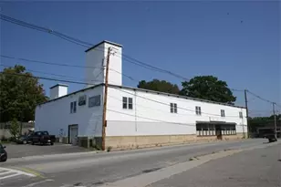 380 Main St, Gardner, MA 01440 - Photo 1